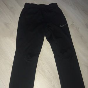 Black Nike youth Extra Large
